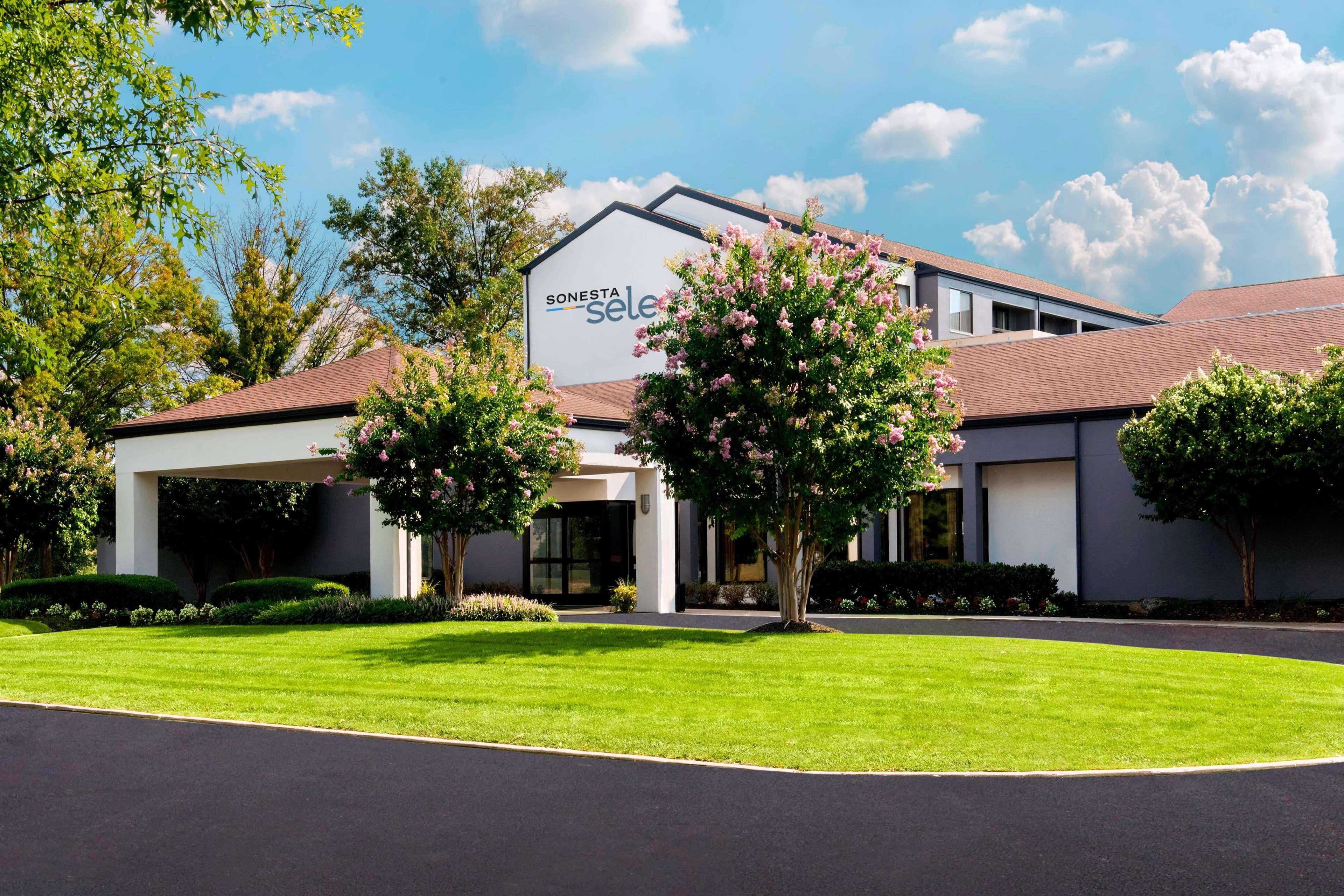 Отель Sonesta Select Philadelphia Airport Экстерьер фото